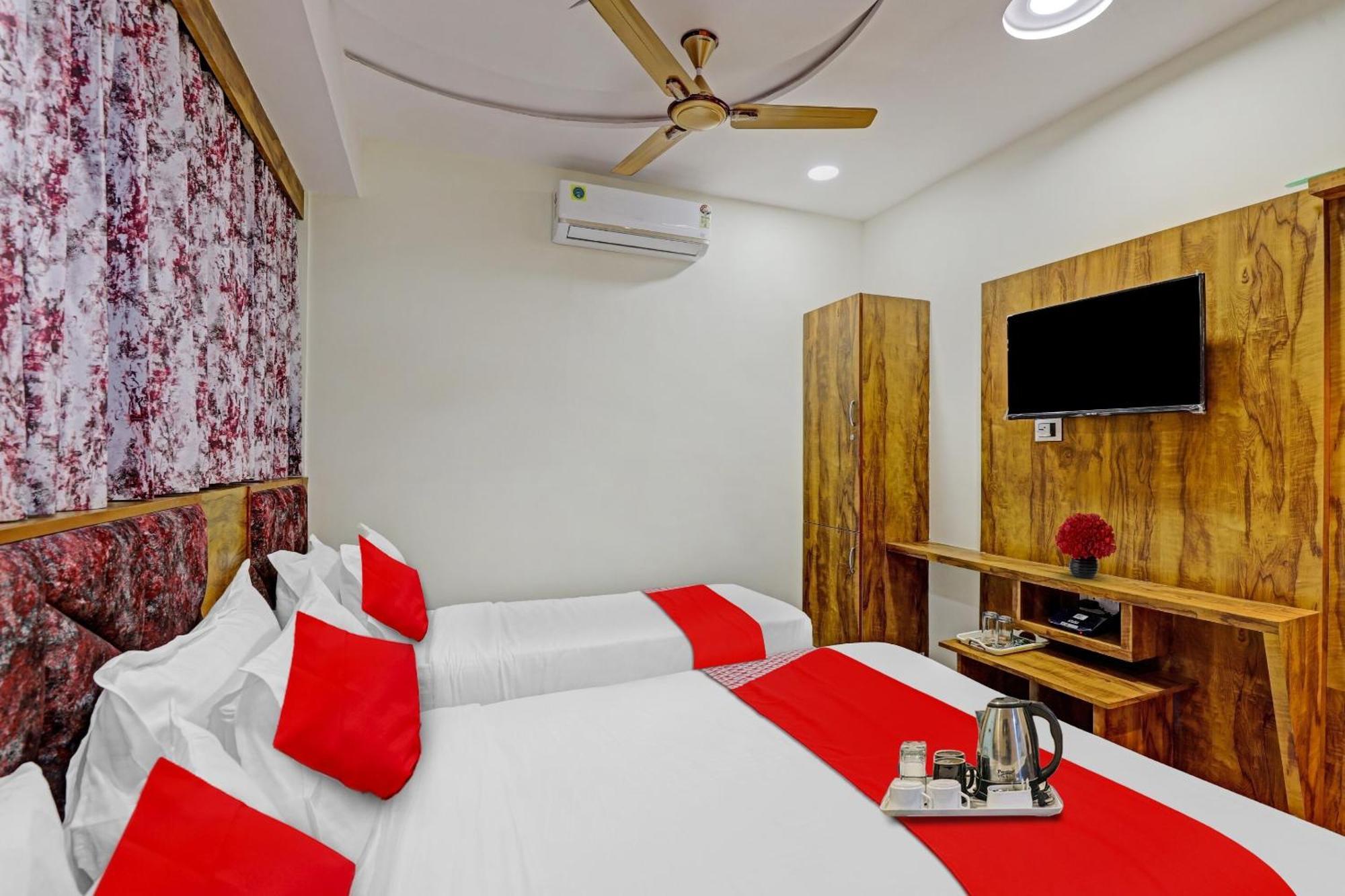 Spot On Hotel Hill Inn Ahmedabad Exterior photo