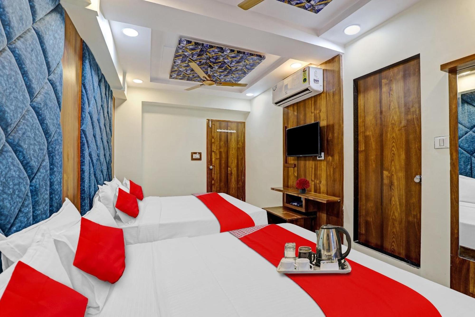 Spot On Hotel Hill Inn Ahmedabad Exterior photo