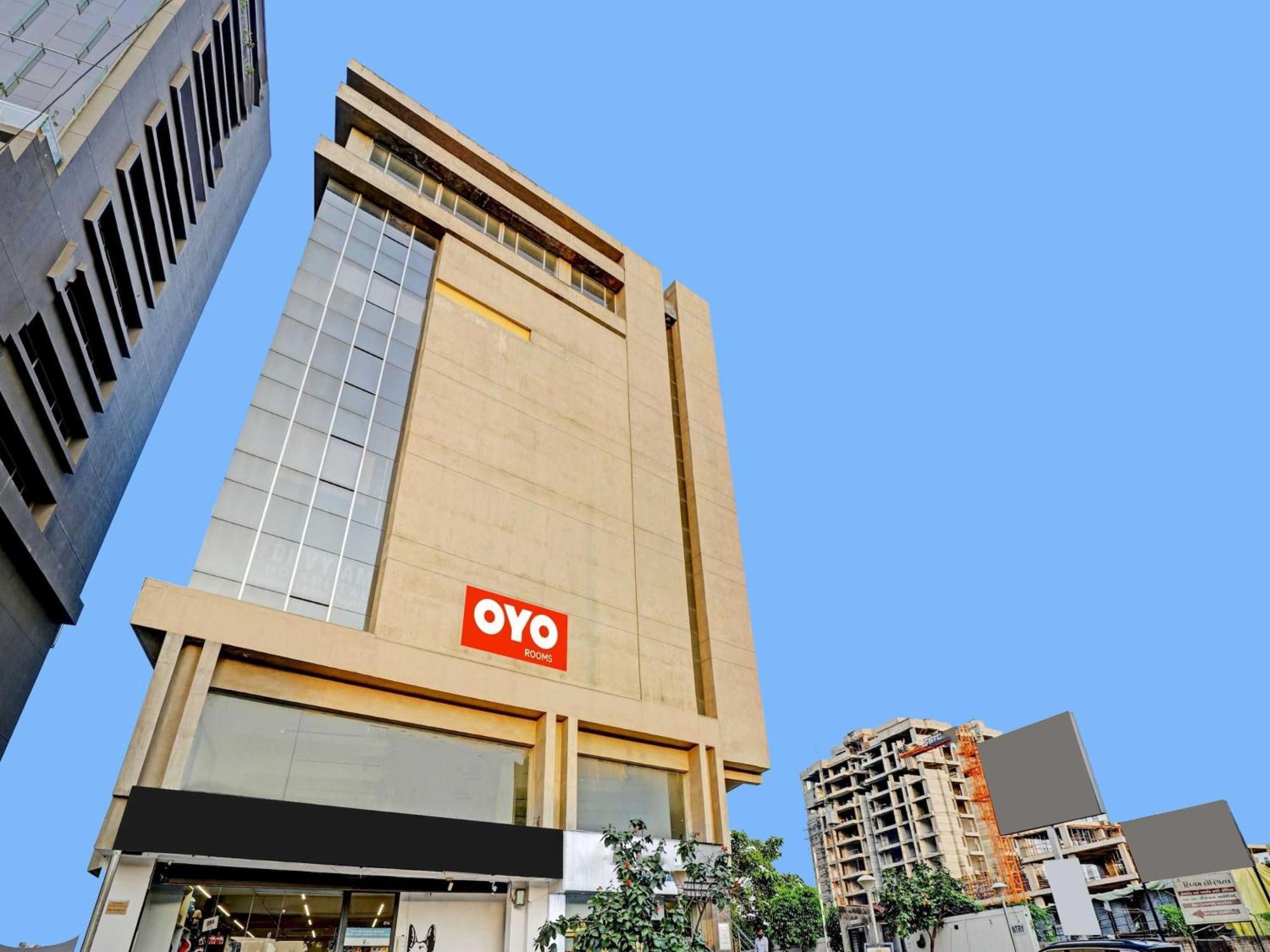 Spot On Hotel Hill Inn Ahmedabad Exterior photo